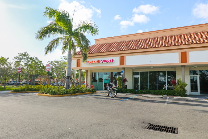 More Photos Of 11383-11445 Palmetto Park Rd, Boca Raton Unknown For Lease