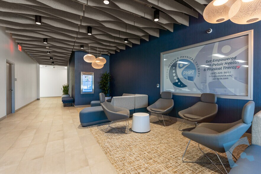 More Photos Of 2101 Westpark Ct, Euless Medical For Lease