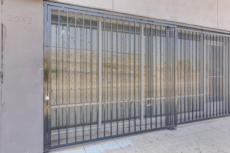 More Photos Of 2023-2043 S Santa Fe Ave, Los Angeles Unknown For Lease