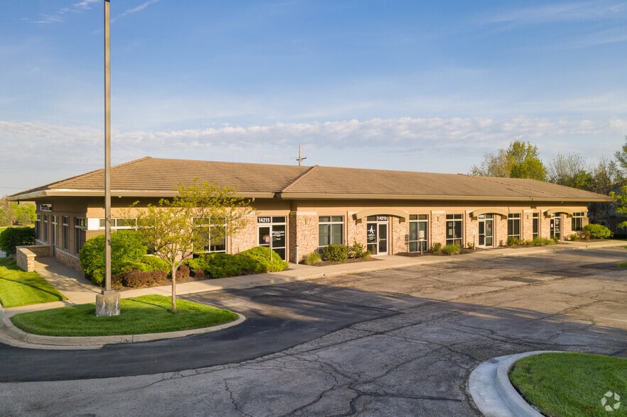 Primary Photo Of 14201-14215 Metcalf Ave, Overland Park Medical For Lease