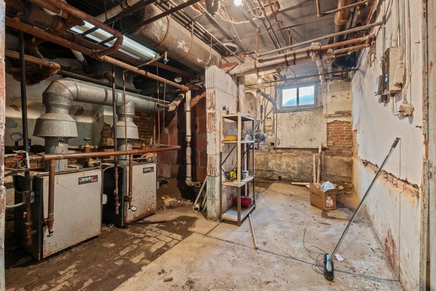 More Photos Of 2301 Maryland Ave, Baltimore Apartments For Sale