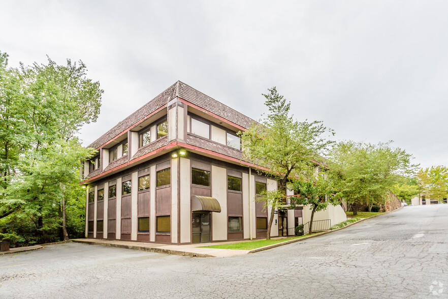 Primary Photo Of 1405 N Pierce St, Little Rock Office For Lease