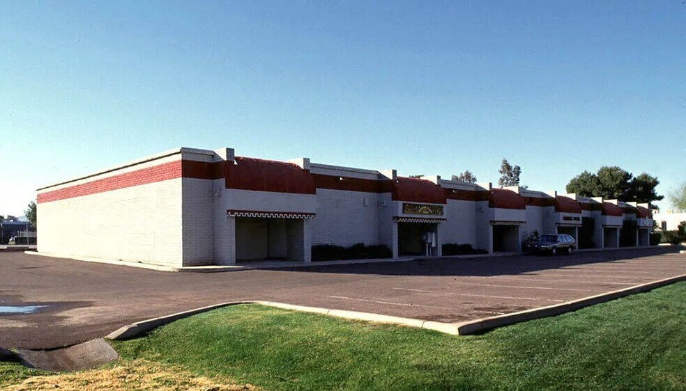 Primary Photo Of 4211 E Elwood St, Phoenix Warehouse For Lease