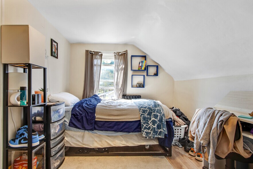 More Photos Of 6980 Nash Rd, North Tonawanda Apartments For Sale
