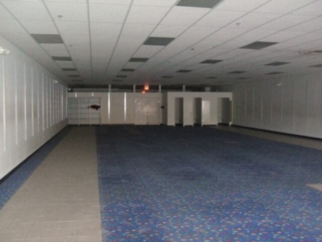 More Photos Of 604 S Mitchell St, Cadillac Unknown For Lease