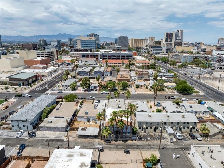 More Photos Of 319 S 10th St, Las Vegas Apartments For Sale