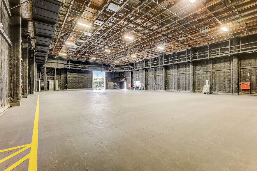 More Photos Of 201 N Occidental Blvd, Los Angeles Movie Radio TVStudio For Lease