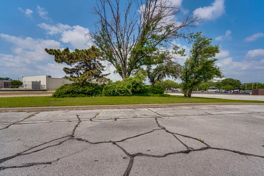 More Photos Of 1100 Milby Rd, Arlington Land For Sale