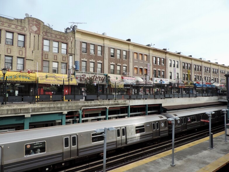 Primary Photo Of 625 Marlborough Rd, Brooklyn Apartments For Lease