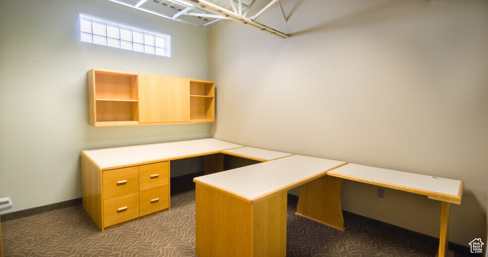 More Photos Of 1550 W Gordon Ave, Layton Service For Lease
