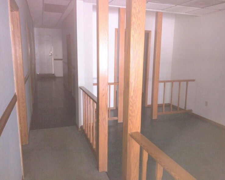 More Photos Of 150 3rd St, Lakeport General Retail For Lease