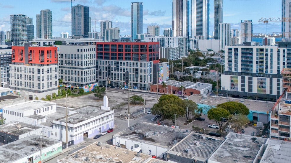 More Photos Of 2052 NW Miami Ct, Miami Flex For Lease