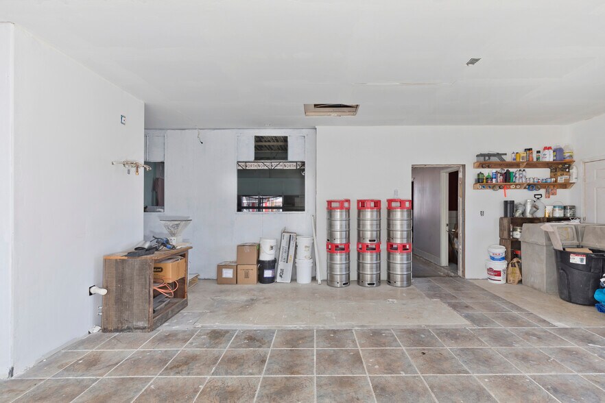 More Photos Of 20 S Sinclair St, Bridgeport Storefront For Sale