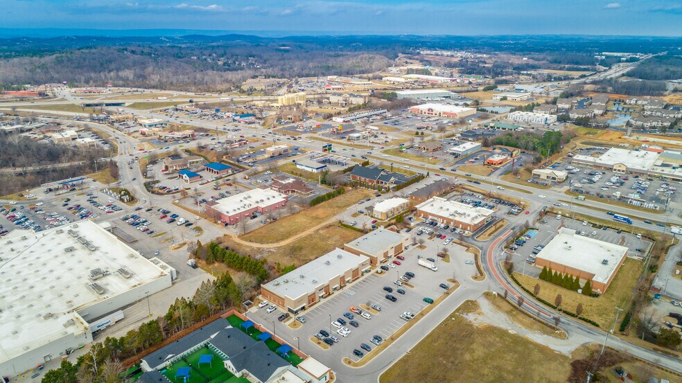 More Photos Of 5945 Elementary Way, Ooltewah Storefront Retail Office For Lease