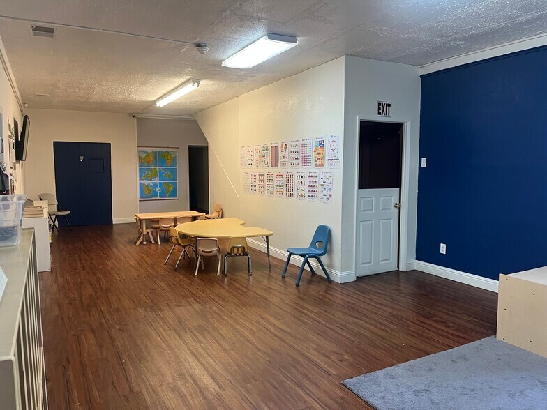 More Photos Of 5909 Camden St, Oakland Daycare Center For Sale