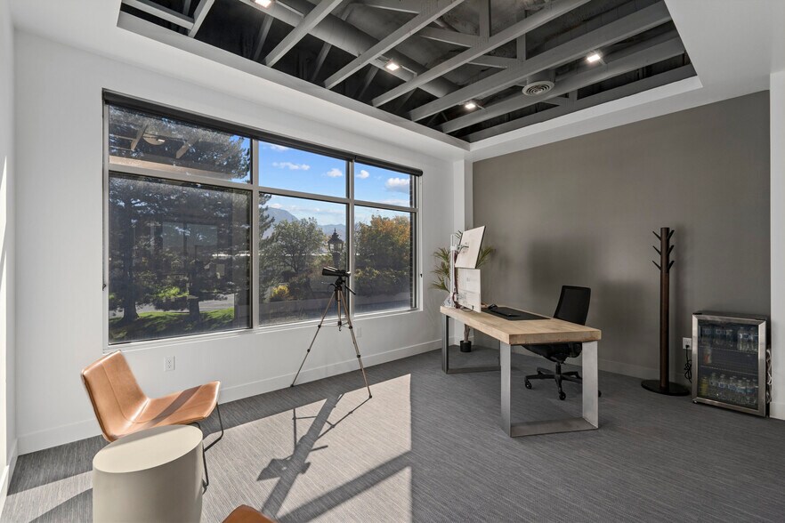 More Photos Of 140 S Main St, Lindon Medical For Lease