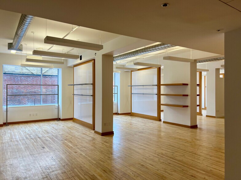 More Photos Of 460 Richmond St W, Toronto Office For Lease