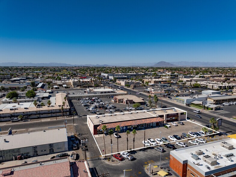 Primary Photo Of 301 N Imperial Ave, El Centro Storefront Retail Office For Sale