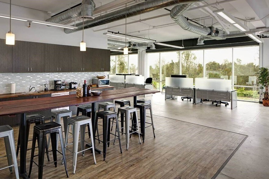 More Photos Of 23332 Mill Creek Dr, Laguna Hills Office For Lease