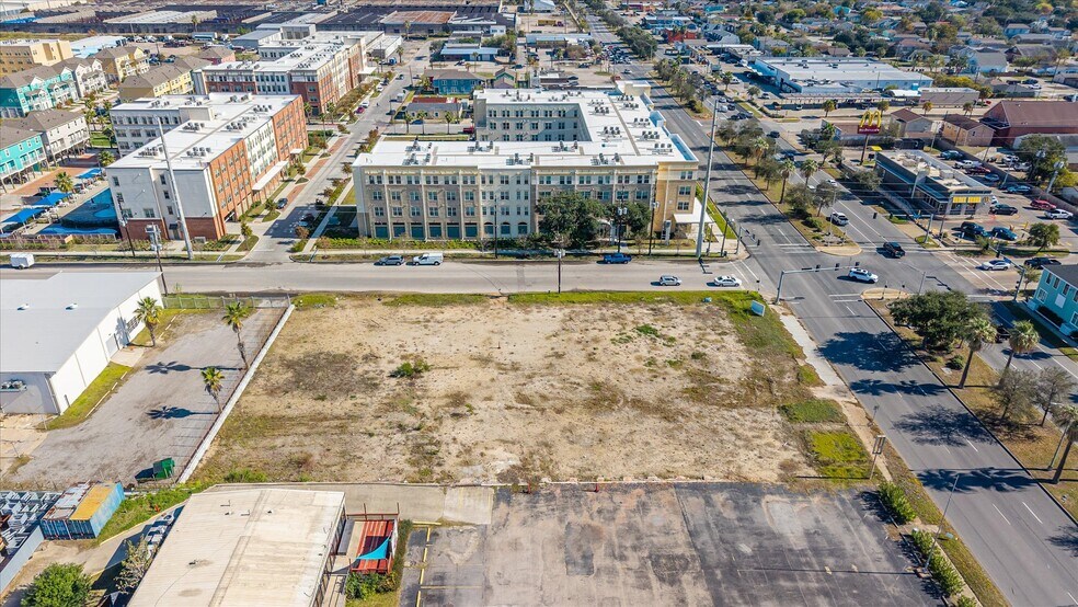 More Photos Of 5302 Broadway Ave, Galveston Land For Sale