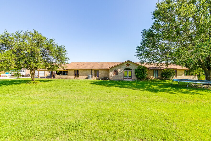 More Photos Of 1711 Walter Holliday, Cleburne Land For Sale