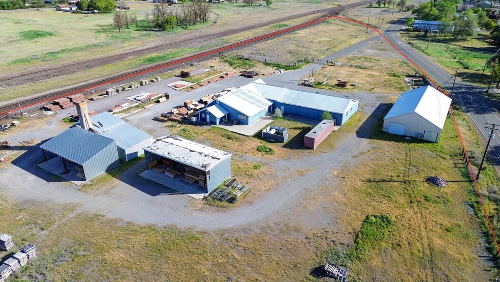 More Photos Of 451 N 11th St, Montague Warehouse For Sale
