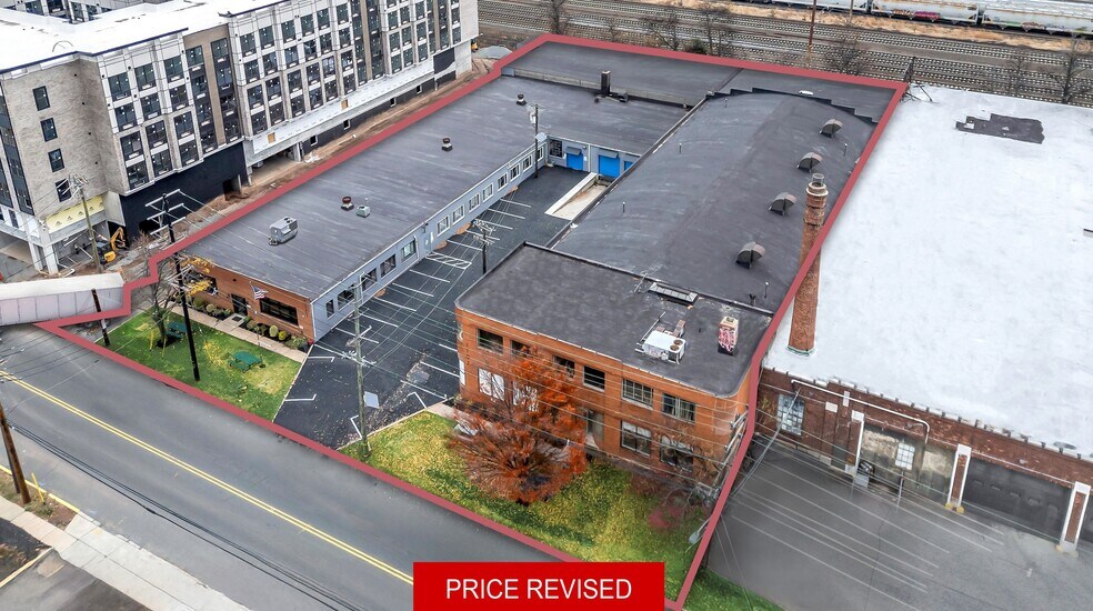 Primary Photo Of 1101 W Elizabeth Ave, Linden Warehouse For Sale