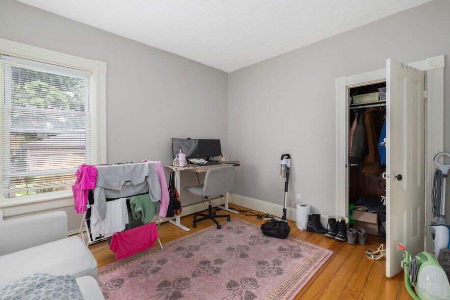 More Photos Of 54 Barton St, Providence Apartments For Sale