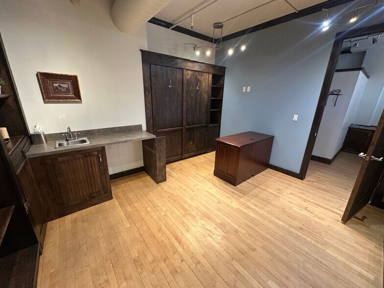 More Photos Of 1499 Blake St, Denver Apartments For Sale