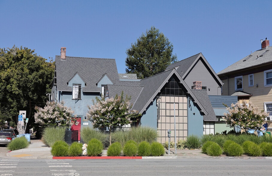 Primary Photo Of 2912 Telegraph Ave, Berkeley Office For Lease