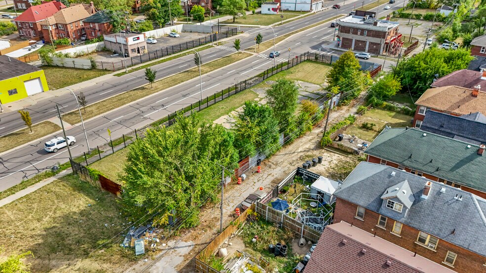 More Photos Of 13145 Livernois Ave, Detroit Land For Sale