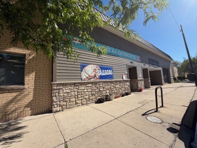 More Photos Of 5844-5848 W Montrose Ave, Chicago Storefront Retail Office For Sale