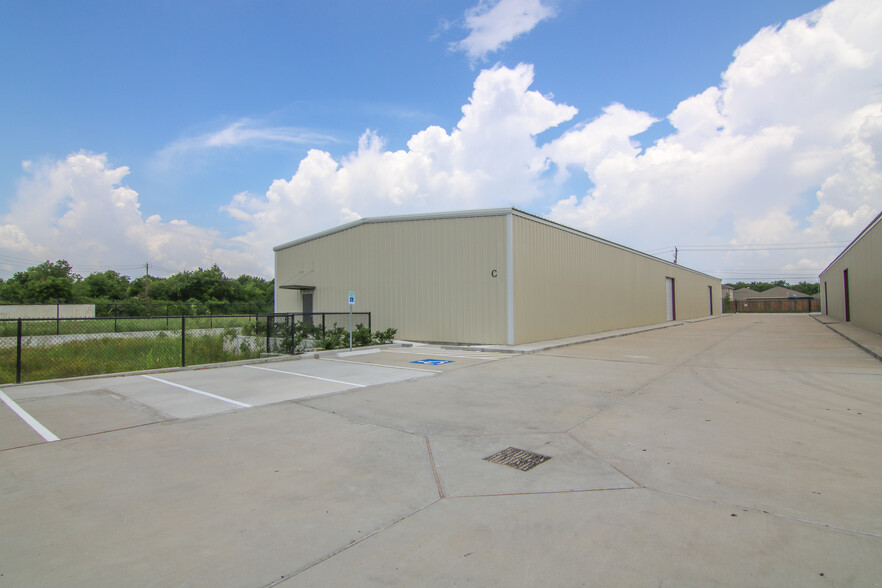 Primary Photo Of 8051 S Sam Houston Pky E, Houston Warehouse For Lease