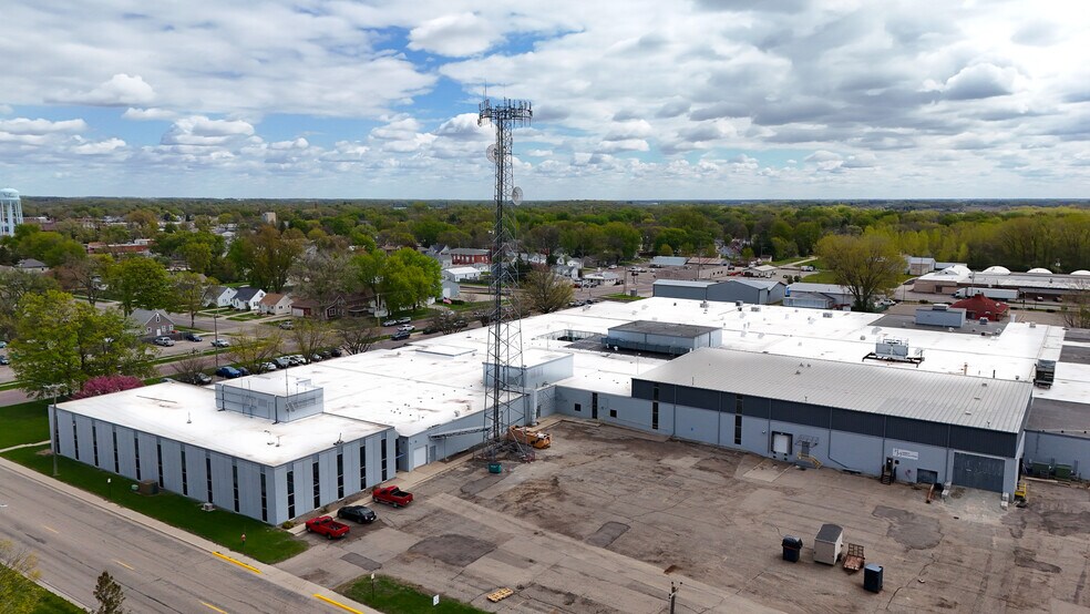 More Photos Of 299 Johnson Ave, Waseca Industrial For Lease