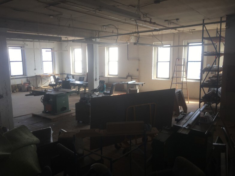 More Photos Of 301 Walton Ave, Bronx Warehouse For Sale