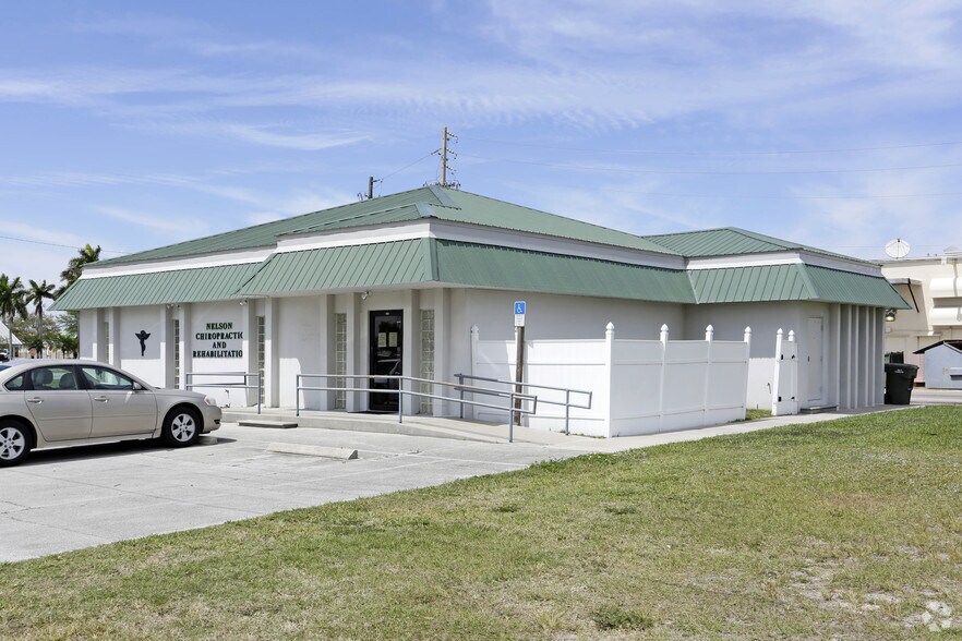 Primary Photo Of 905 W Ventura Ave, Clewiston Medical For Sale
