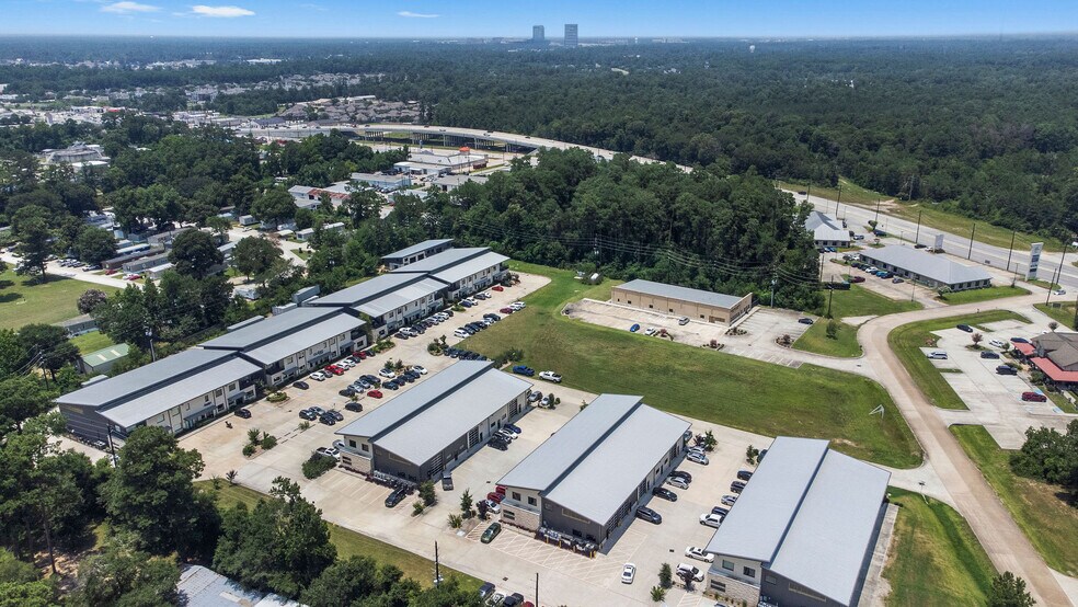 More Photos Of 1350 Rayford Park Rd, Spring Unknown For Lease