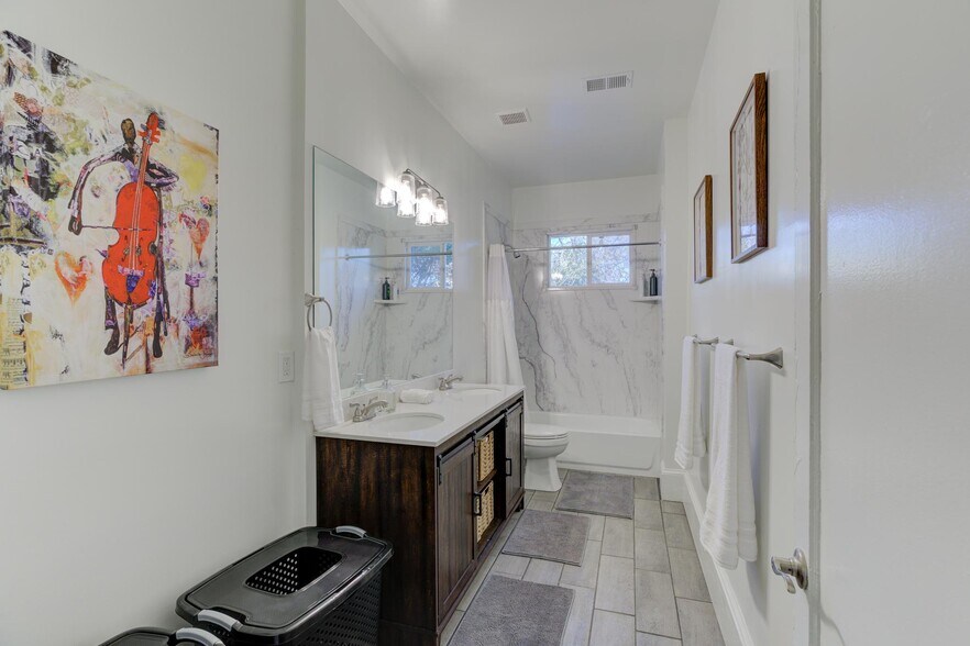 More Photos Of 196 N Auburndale St, Memphis Apartments For Sale