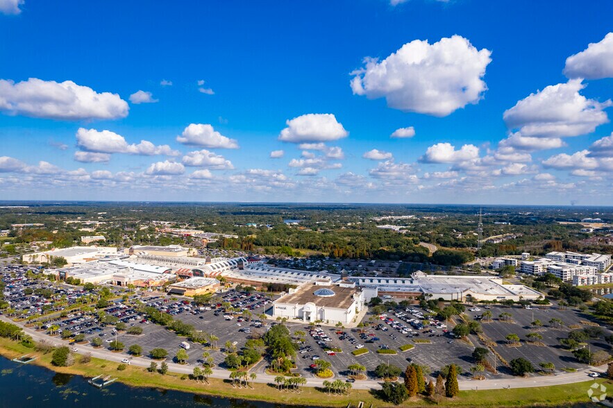 More Photos Of 303-675 Brandon Town Center, Brandon Unknown For Lease