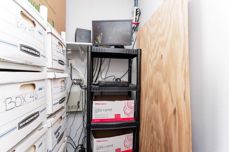 More Photos Of 525 Clifford St, Corpus Christi Office For Sale