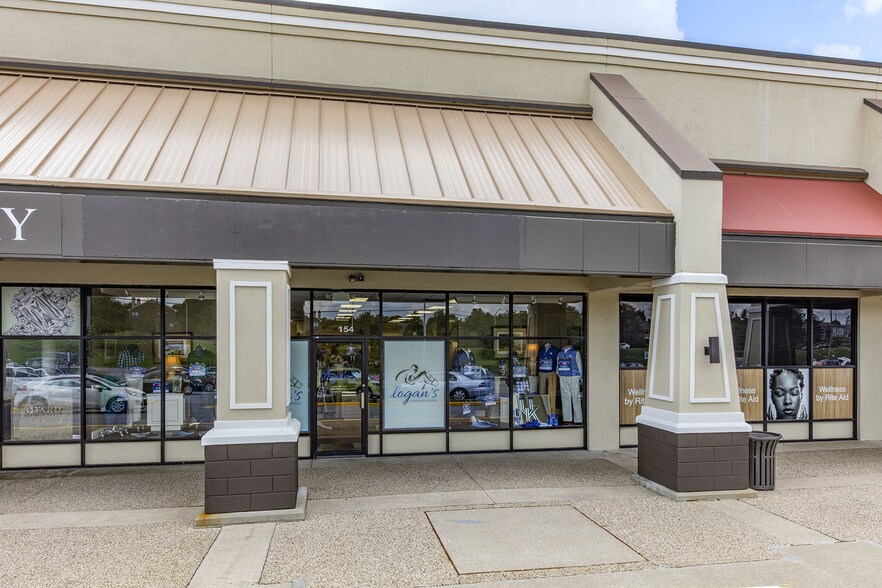 41014191 Tates Creek Centre Dr, Lexington, KY 40517 For Lease