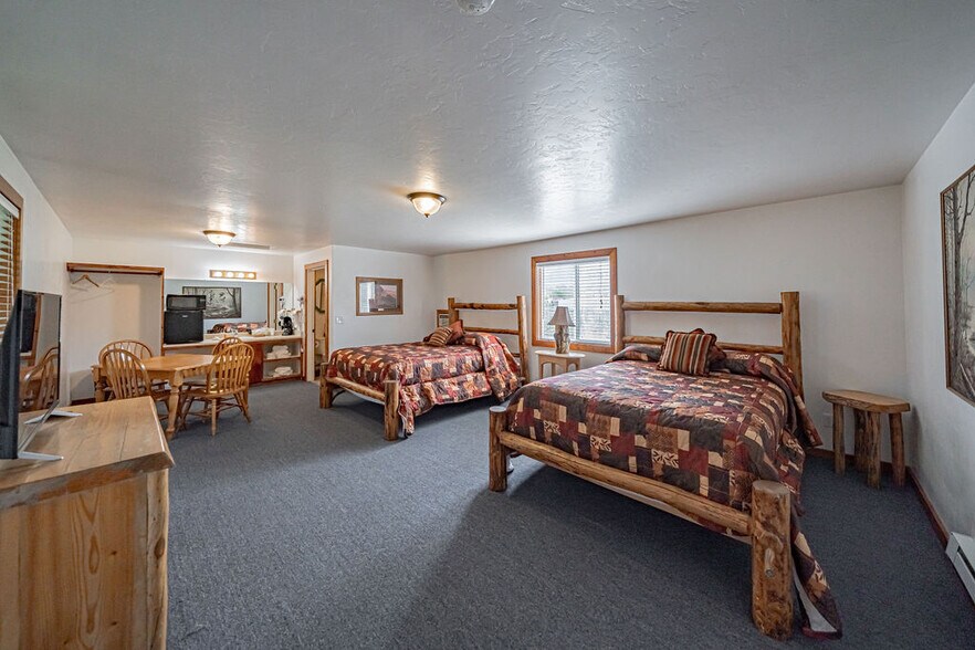 More Photos Of 3427 Swan Valley Hwy, Irwin Hotel For Sale