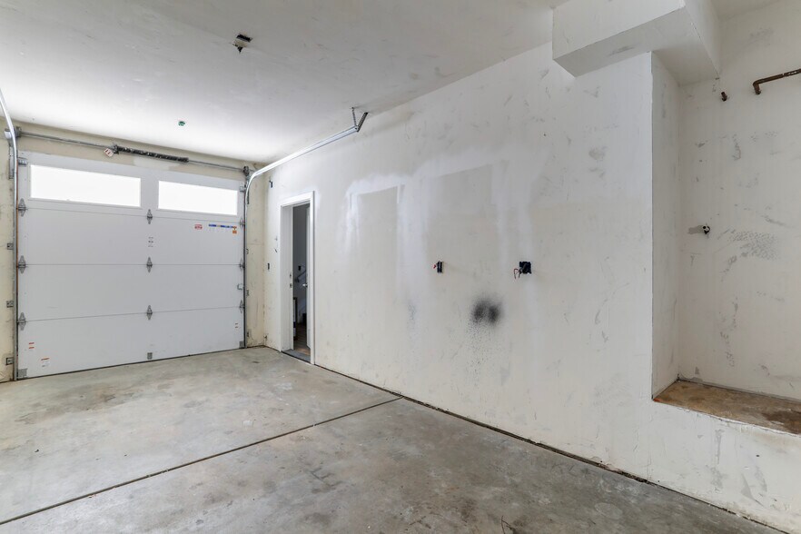 More Photos Of , Sacramento Unknown For Sale