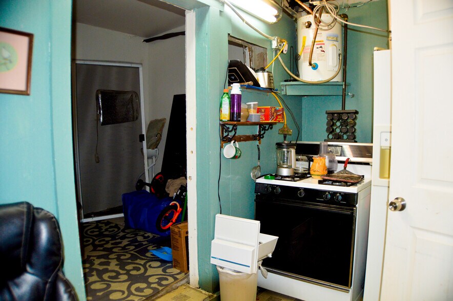 More Photos Of 1085-1091 S Federal Blvd, Denver Storefront Retail Office For Sale