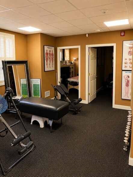 More Photos Of 518 79th St, North Bergen Medical For Sale
