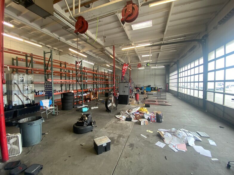 More Photos Of 2259 Sunrise Blvd, Rancho Cordova Auto Repair For Lease