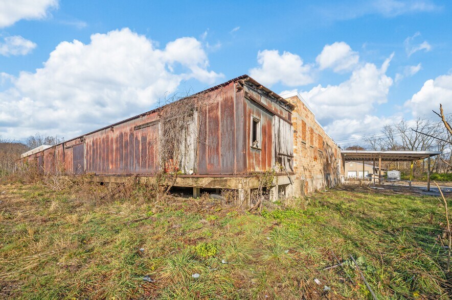 More Photos Of 500 Washington St, Coloma Manufacturing For Lease