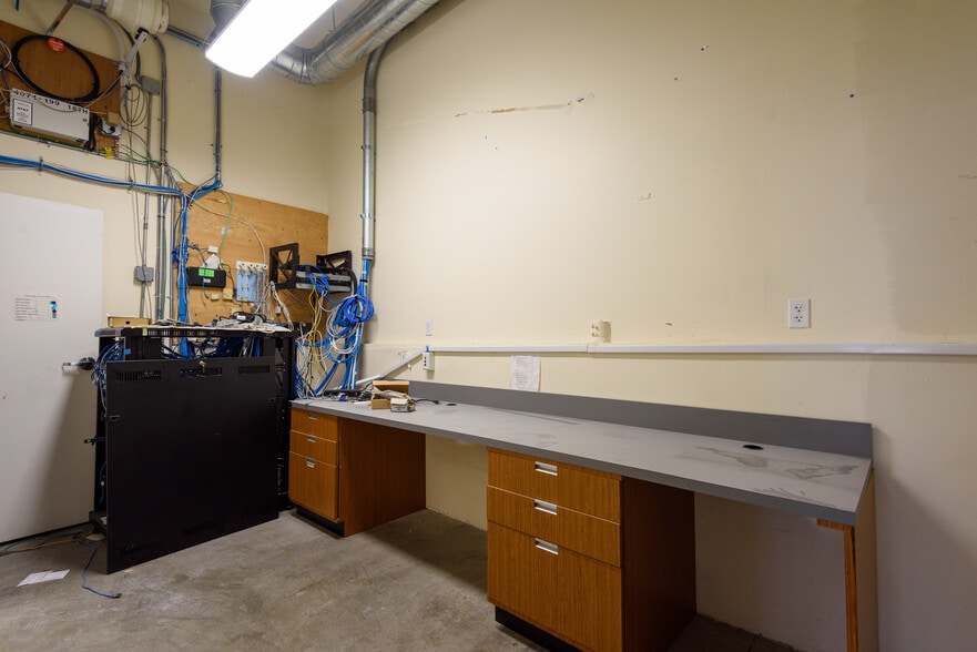 More Photos Of 4071 18th St, San Francisco Storefront Retail Residential For Sale