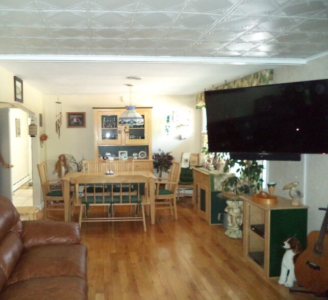 More Photos Of 1391 Hooksett Rd, Hooksett Restaurant For Sale