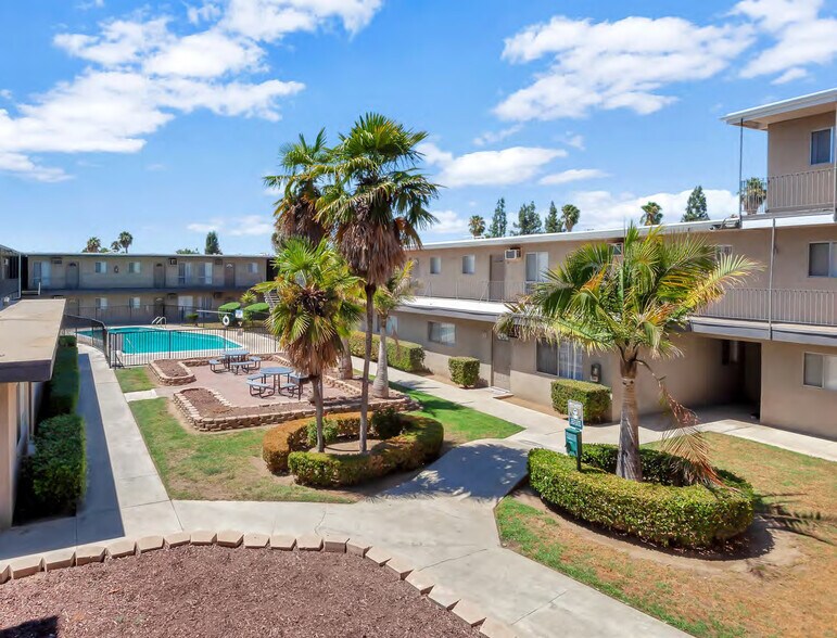 More Photos Of 3681-3725 Cranford Ave, Riverside Apartments For Sale